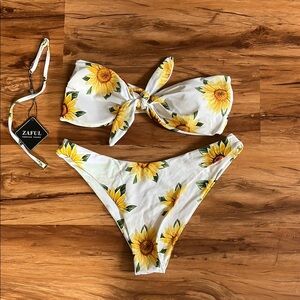 Zaful Sunflower Cheeky Bikini